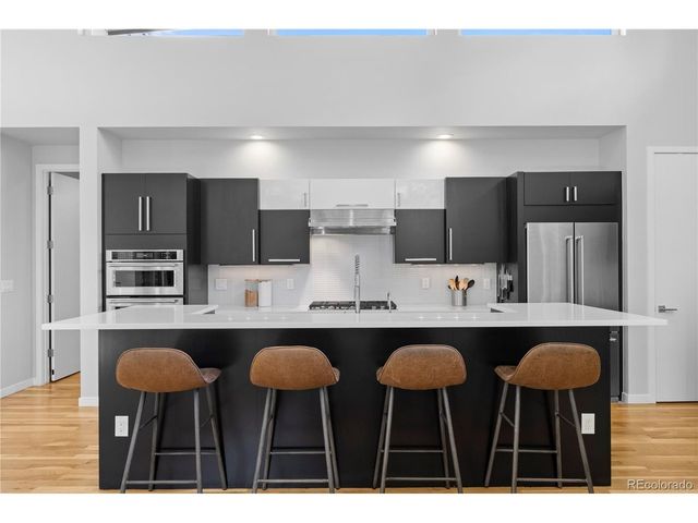24 Wilder Ln, Littleton, CO 80123