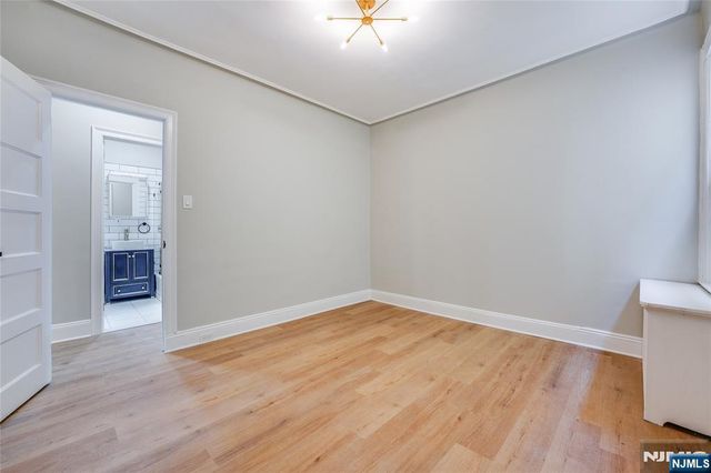 69 70th 2, Guttenberg, NJ 07093