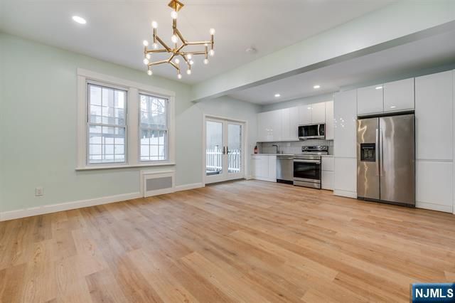 69 70th 2, Guttenberg, NJ 07093
