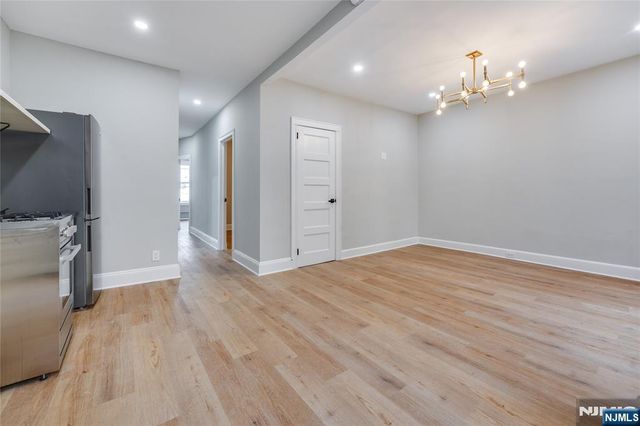 69 70th 2, Guttenberg, NJ 07093