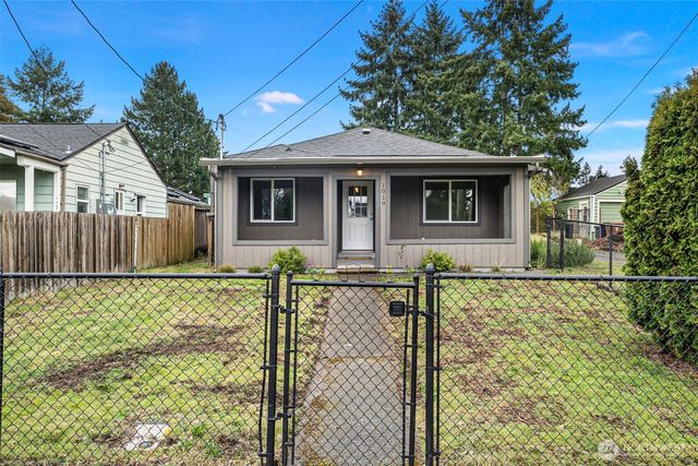 1019 S Rochester Street, Tacoma, WA 98465