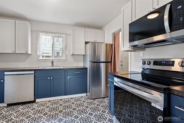 1019 S Rochester Street, Tacoma, WA 98465