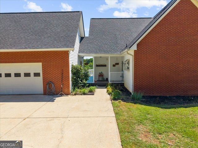 8135 Wallace Wood Road, Gainesville, GA 30506