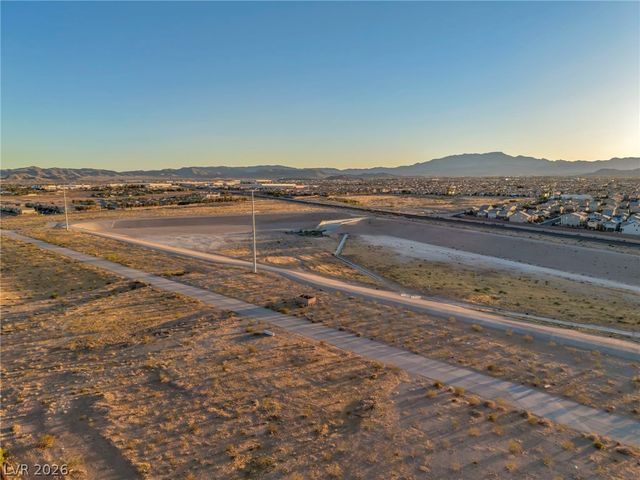 7777 Hauck Street, Las Vegas, NV 89139