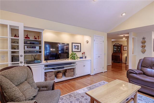 10 Birling Gap, Perinton, NY 14450