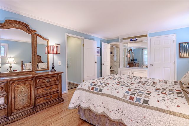 10 Birling Gap, Perinton, NY 14450