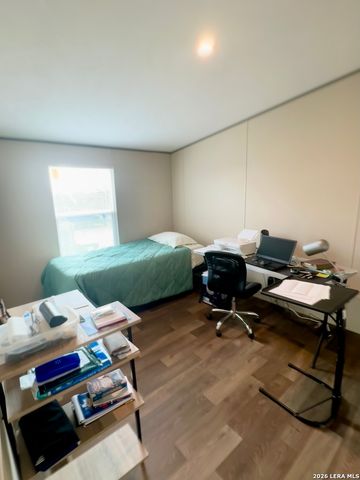 4858 Stanislaus, Adkins, TX 78101