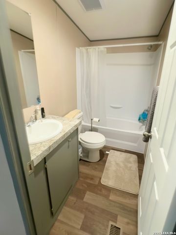 4858 Stanislaus, Adkins, TX 78101