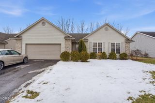 1421 Autumn Drive, Findlay, OH 45840
