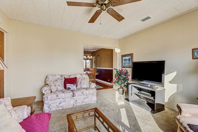 11111 Shelley Street, Westchester, IL 60154