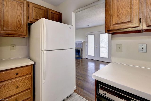 55 James SQ, Williamsburg, VA 23185