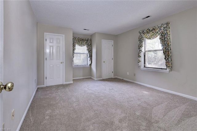 55 James SQ, Williamsburg, VA 23185