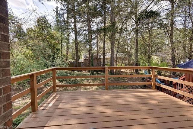 55 James SQ, Williamsburg, VA 23185