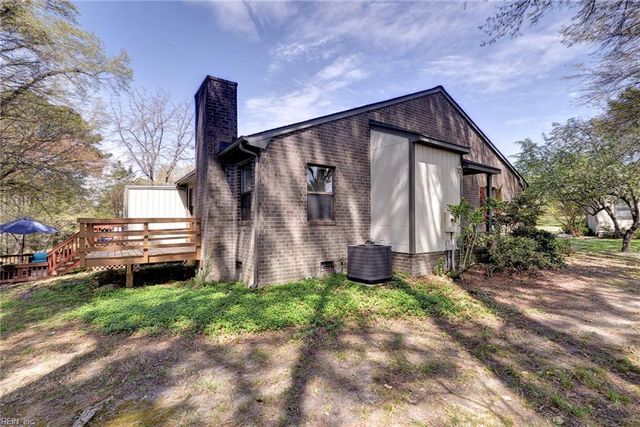 55 James SQ, Williamsburg, VA 23185