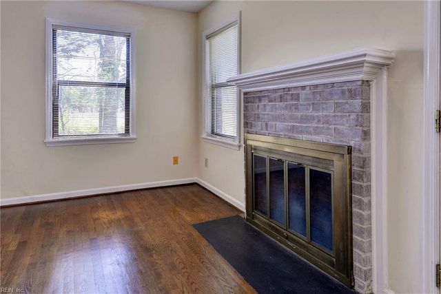 55 James SQ, Williamsburg, VA 23185