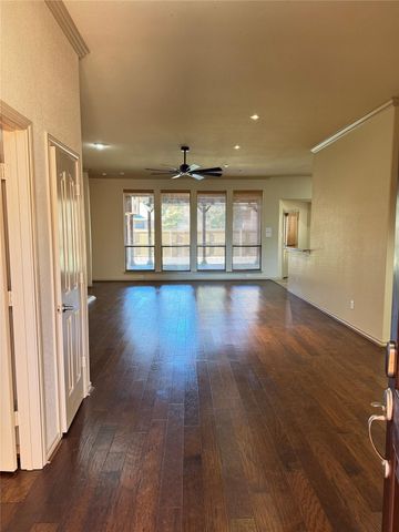 7704 Fallen Antler Place, Arlington, TX 76002