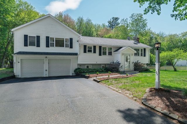 392 Cedar Street, Hanover, MA 02339