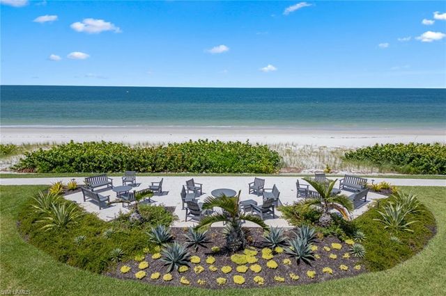 2905 Gulf Shore BLVD N # 703N, Naples, FL 34103
