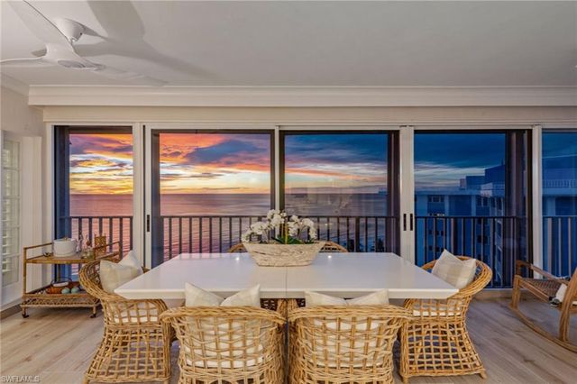 2905 Gulf Shore BLVD N # 703N, Naples, FL 34103