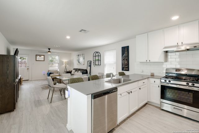 7638 Chancery Gate, San Antonio, TX 78253