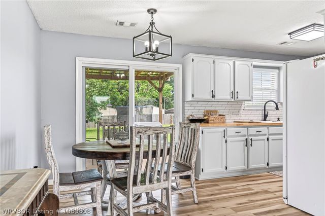 2209 Quartz Circle, Van Buren, AR 72956