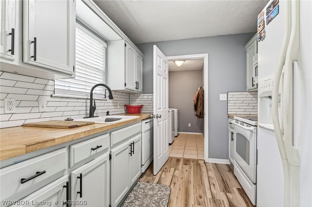 2209 Quartz Circle, Van Buren, AR 72956
