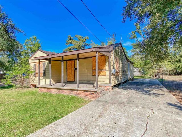 2129 Legion Street, Lake Charles, LA 70601