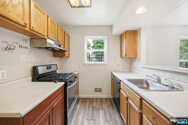 24 Johnson Avenue, Newark, NJ 07108