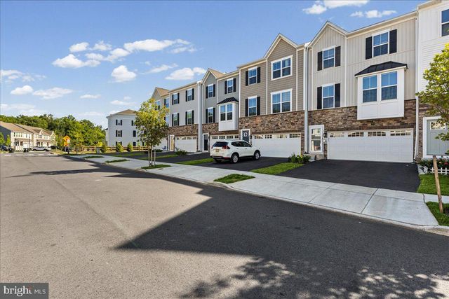 77 PRATT LN, Lawrence Township, NJ 08648