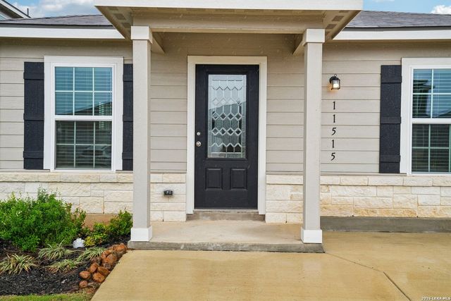 11515 Barn Owl Alley, San Antonio, TX 78223