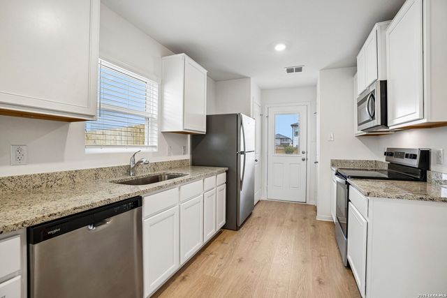 11515 Barn Owl Alley, San Antonio, TX 78223