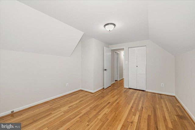 8624 PARLIAMENT DR, Springfield, VA 22151