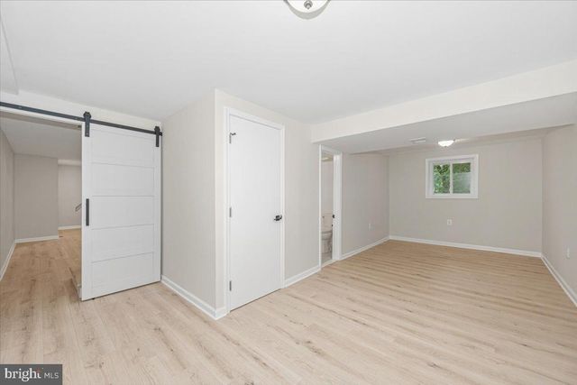 8624 PARLIAMENT DR, Springfield, VA 22151
