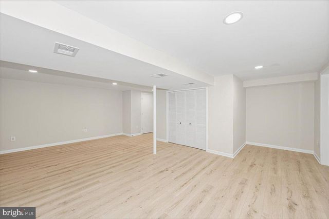 8624 PARLIAMENT DR, Springfield, VA 22151