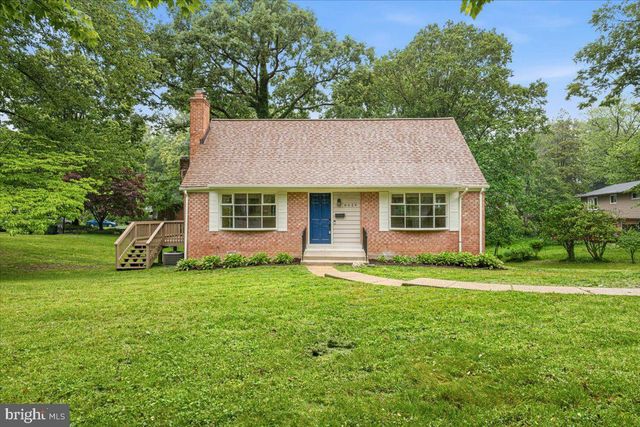 8624 PARLIAMENT DR, Springfield, VA 22151