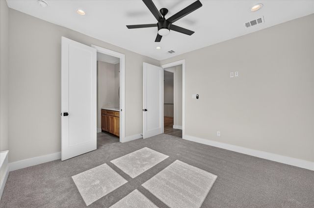114 Emma Street, Red Oak, TX 75154