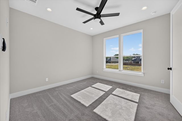 114 Emma Street, Red Oak, TX 75154