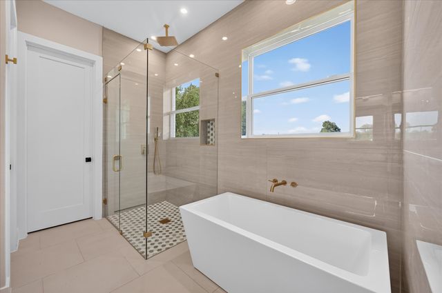 114 Emma Street, Red Oak, TX 75154