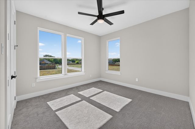 114 Emma Street, Red Oak, TX 75154