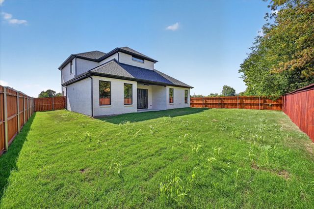 114 Emma Street, Red Oak, TX 75154