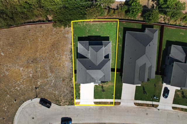 114 Emma Street, Red Oak, TX 75154