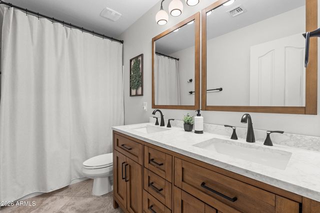 2193 E HAZELTINE Way, Gilbert, AZ 85298