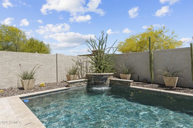 2193 E HAZELTINE Way, Gilbert, AZ 85298