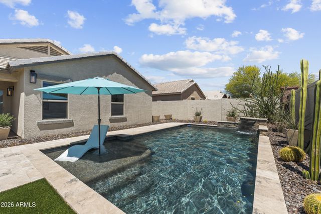 2193 E HAZELTINE Way, Gilbert, AZ 85298
