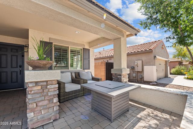 2193 E HAZELTINE Way, Gilbert, AZ 85298