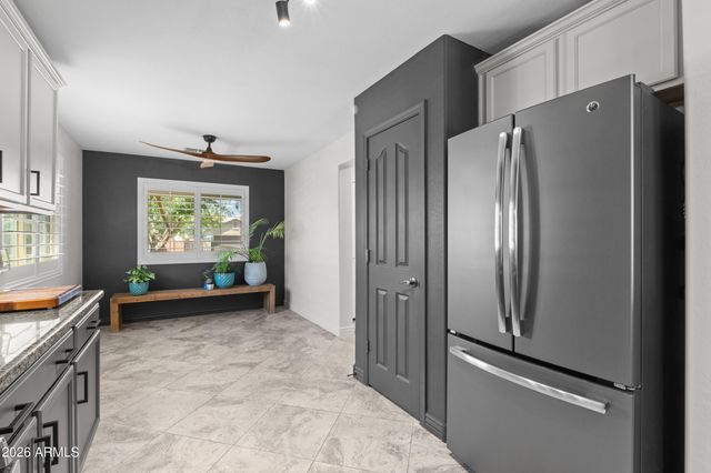 2193 E HAZELTINE Way, Gilbert, AZ 85298