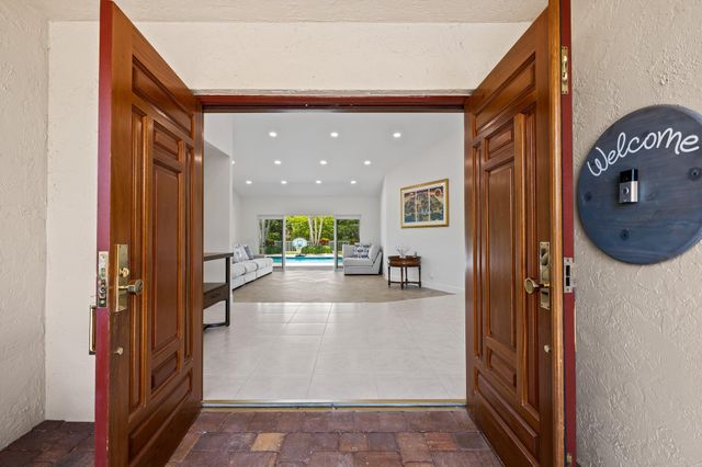 11937 Sandlake Drive, Boca Raton, FL 33428