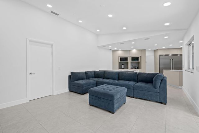 11937 Sandlake Drive, Boca Raton, FL 33428