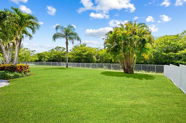 11937 Sandlake Drive, Boca Raton, FL 33428