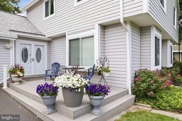 109 KALE AVE, Sterling, VA 20164